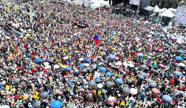 Plaza Boliviar-1 mayo 2025-Home01