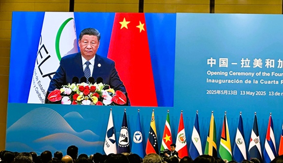 xi jinping celac en Beijing01